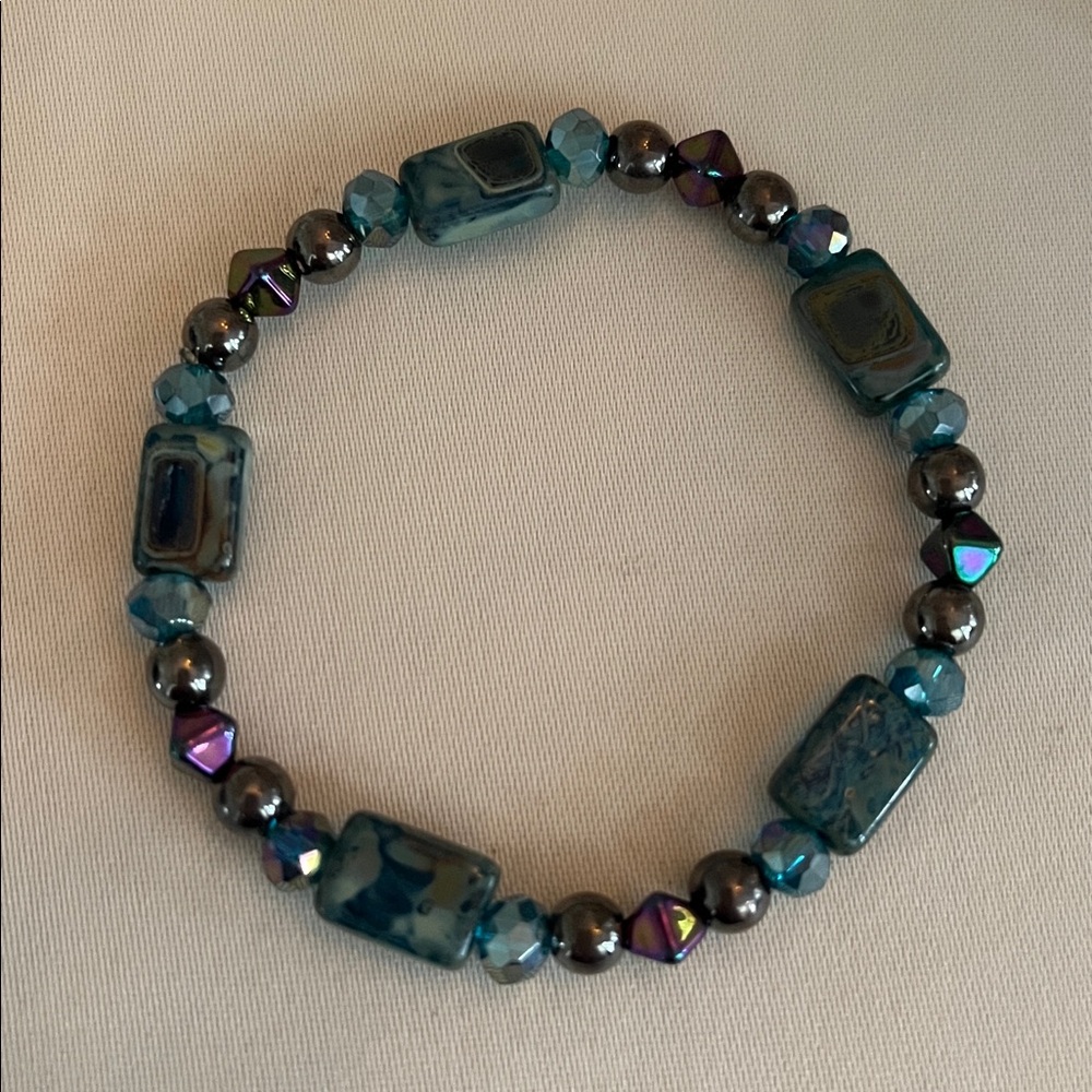 Jewelry Set - Picture 4 of 4